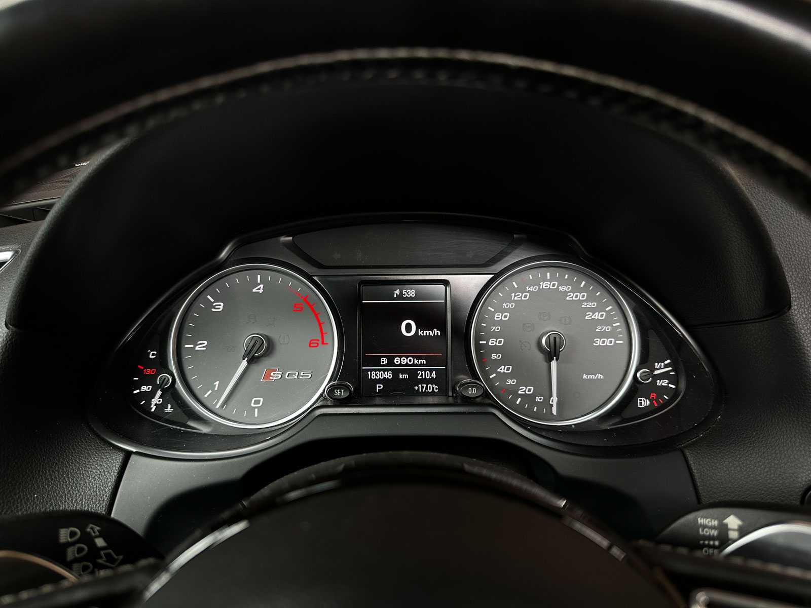 Audi SQ5 3.0 TDI V6 Audi SQ5 3.0 TDI Plus Quattro Pro Line RS Edition 340pk 2016, XR-305-P