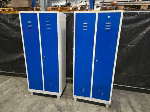 Locker cabinet (2x)