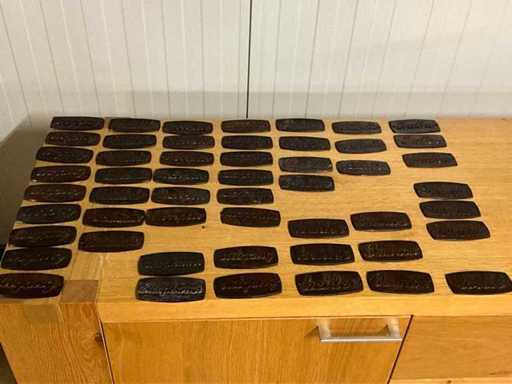 Stahl-Namensschilder (52x)