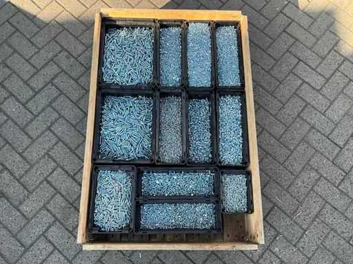 Lot - Würth - Construction and fastening material