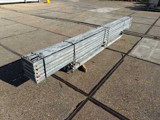 Tetto piano - Costruzione in acciaio 4,90 x 20,00 metri (98m2)