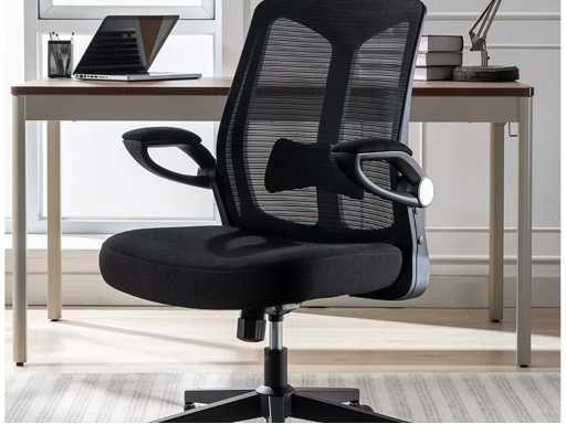 Chaise en maille - True Innovations avec accoudoirs rabattables