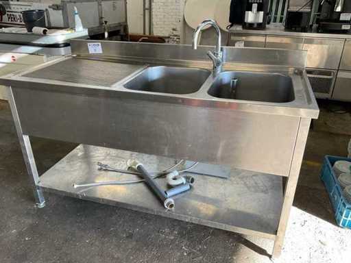 Umywalka ze stali nierdzewnej