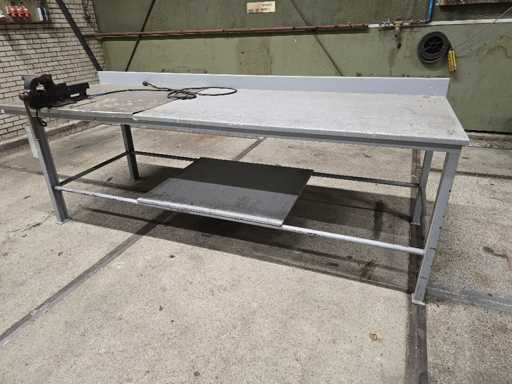 Werkbank – Werkstattmöbel