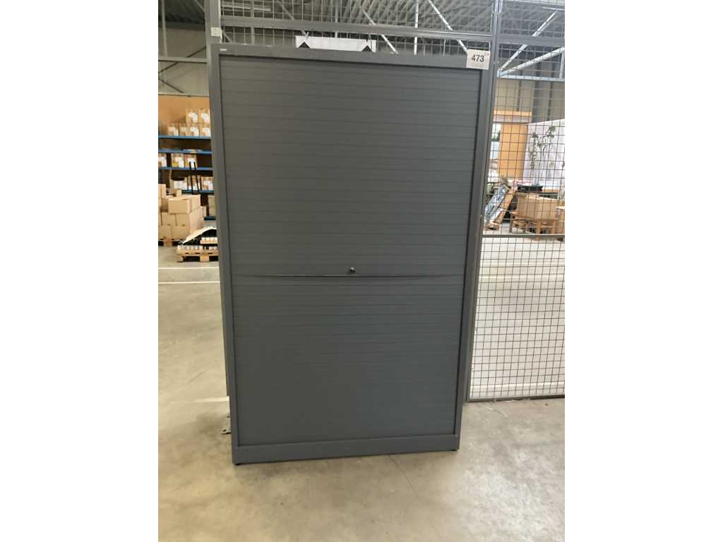 2 metal storage cabinets Q'bic
