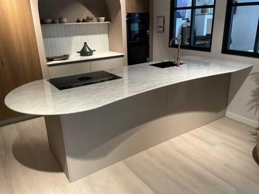 Kemie composiet Allure Eiland werkblad met Bora inductiekookplaat-kraan en spoelbak