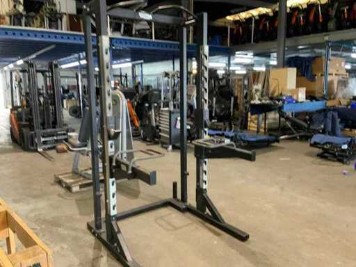 Technogym Pure Strenght half rack Krachtstation