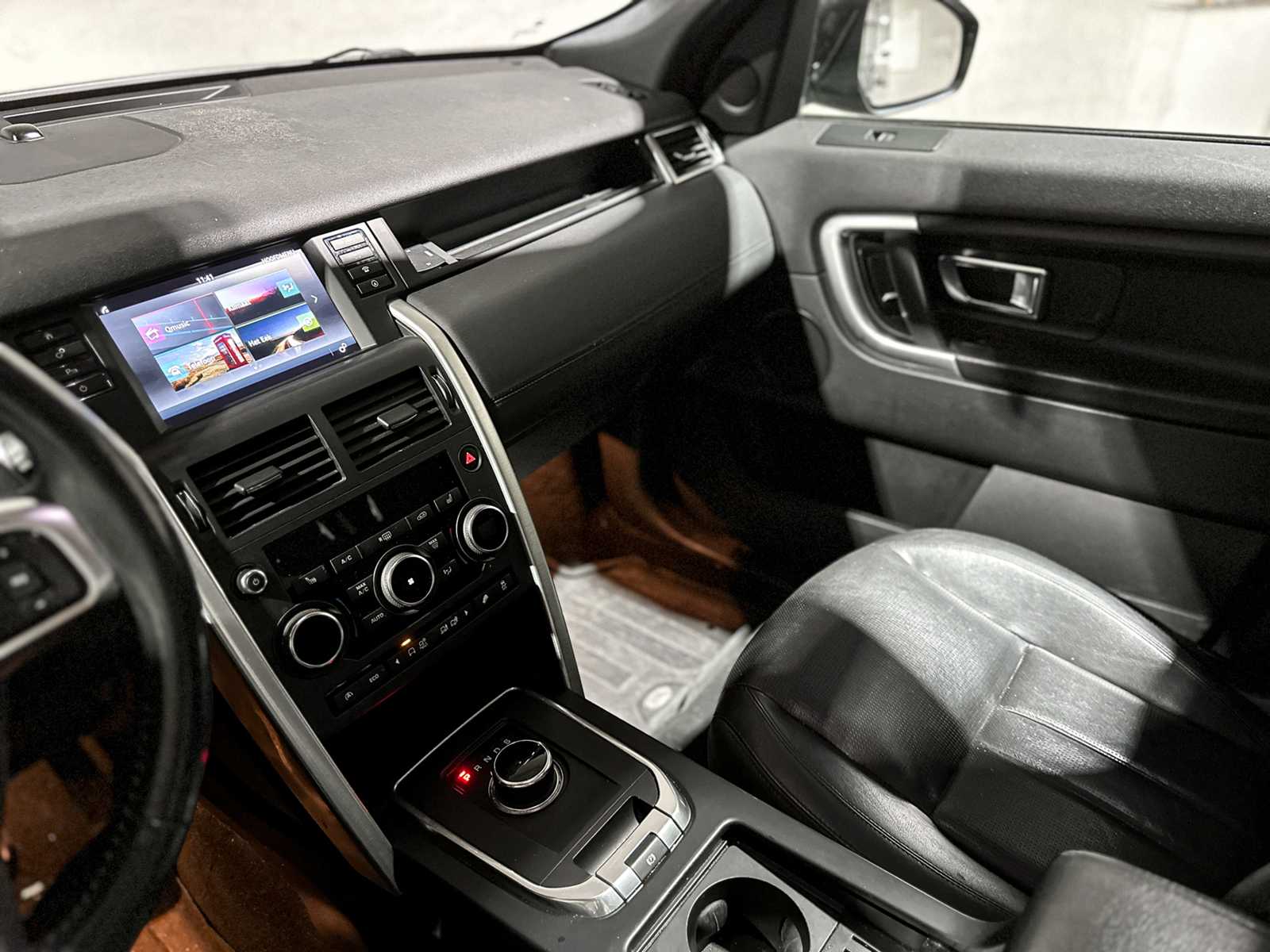 Land Rover Discovery Sport 2.0 TD4 US SE 150pk 2018 (Origineel-NL), V-267-ND