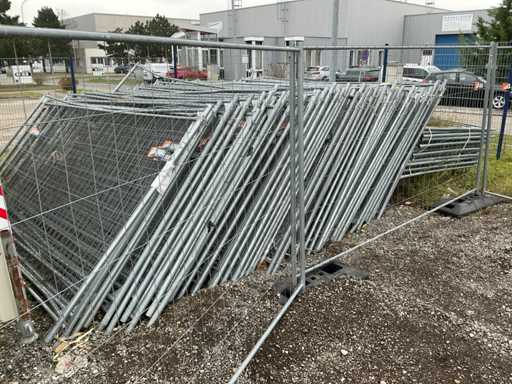 Construction Fence M300 (37x)