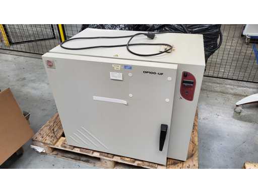 LTE SCIENTIFIC OP100-UF (100 L) Oven