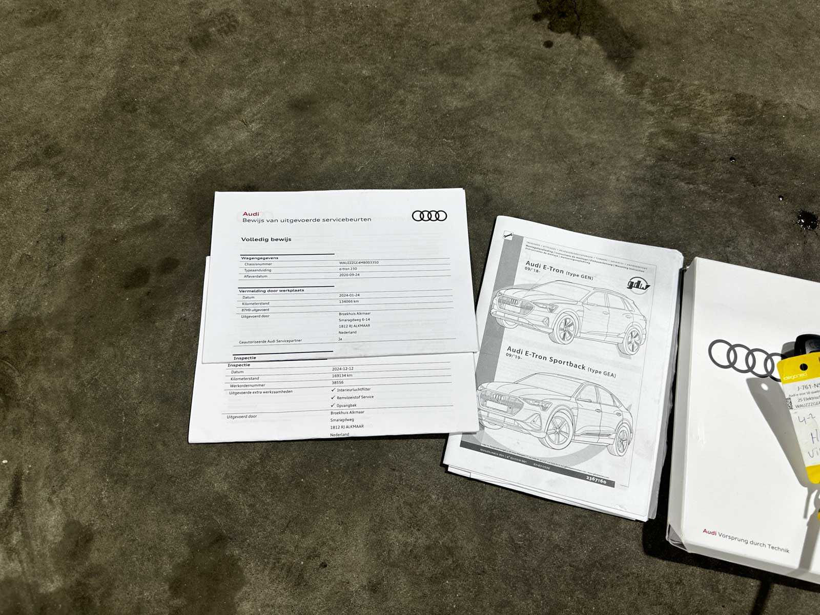 Audi e-tron 50 Quattro Business Edition 313pk 2020 (Origineel-NL), J-761-NS