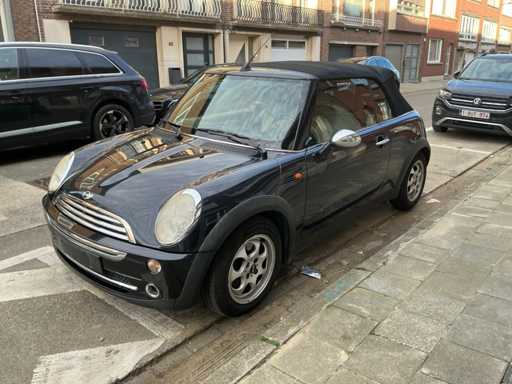2005 Mini Cooper One Convertible Passenger Car