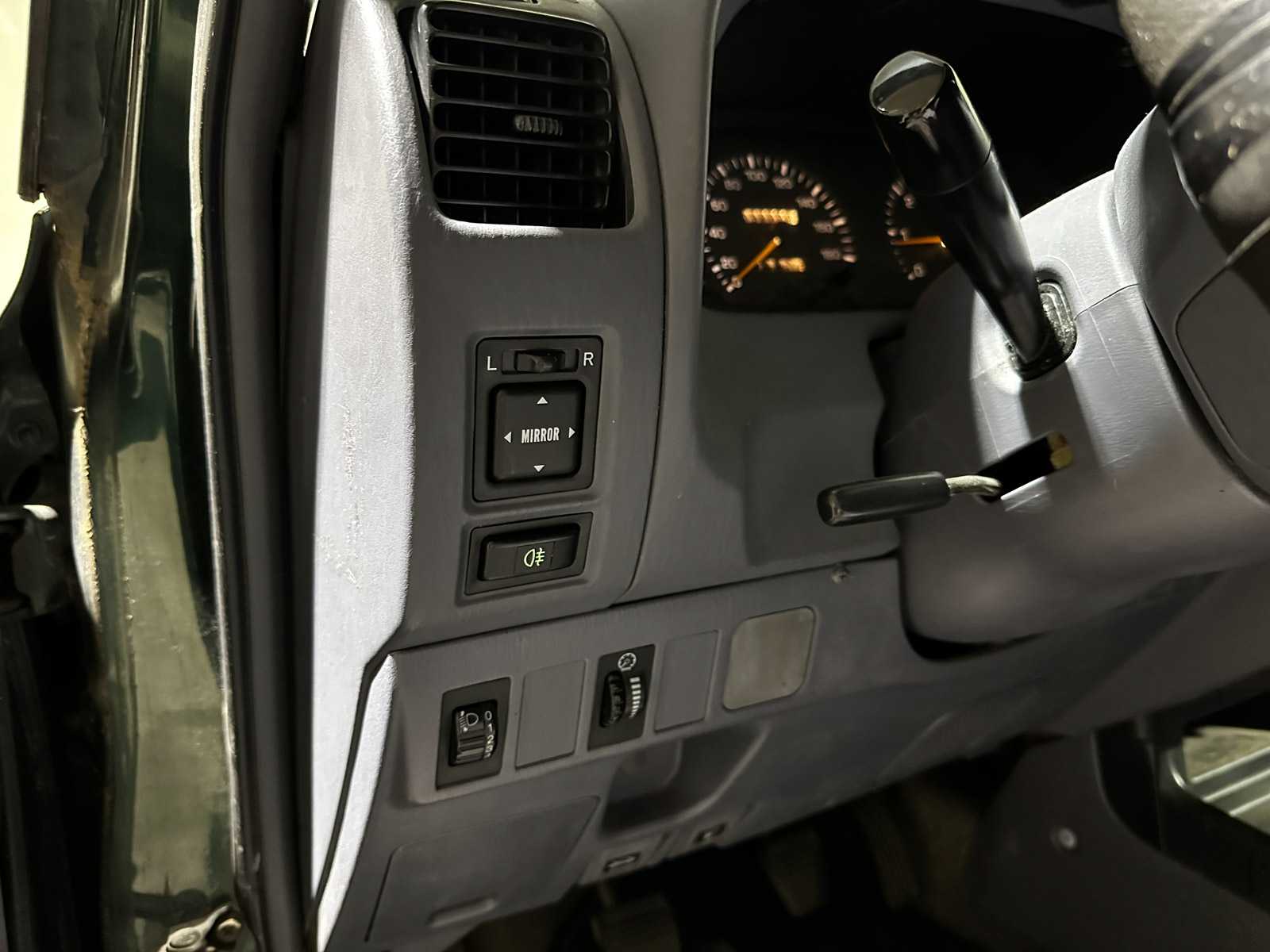 Toyota LandCruiser 90 3.0 HR Blind Van 123pk 2000 (Origineel-NL), 27-VS-NR