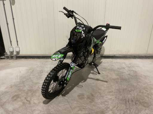 Ultra Motocross Thunder 110 Dirt Bike Verde