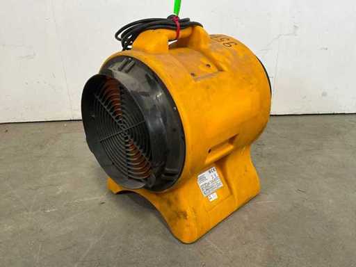 Système d’extraction Master BL6800 2019 230V 3,400 m³/heure