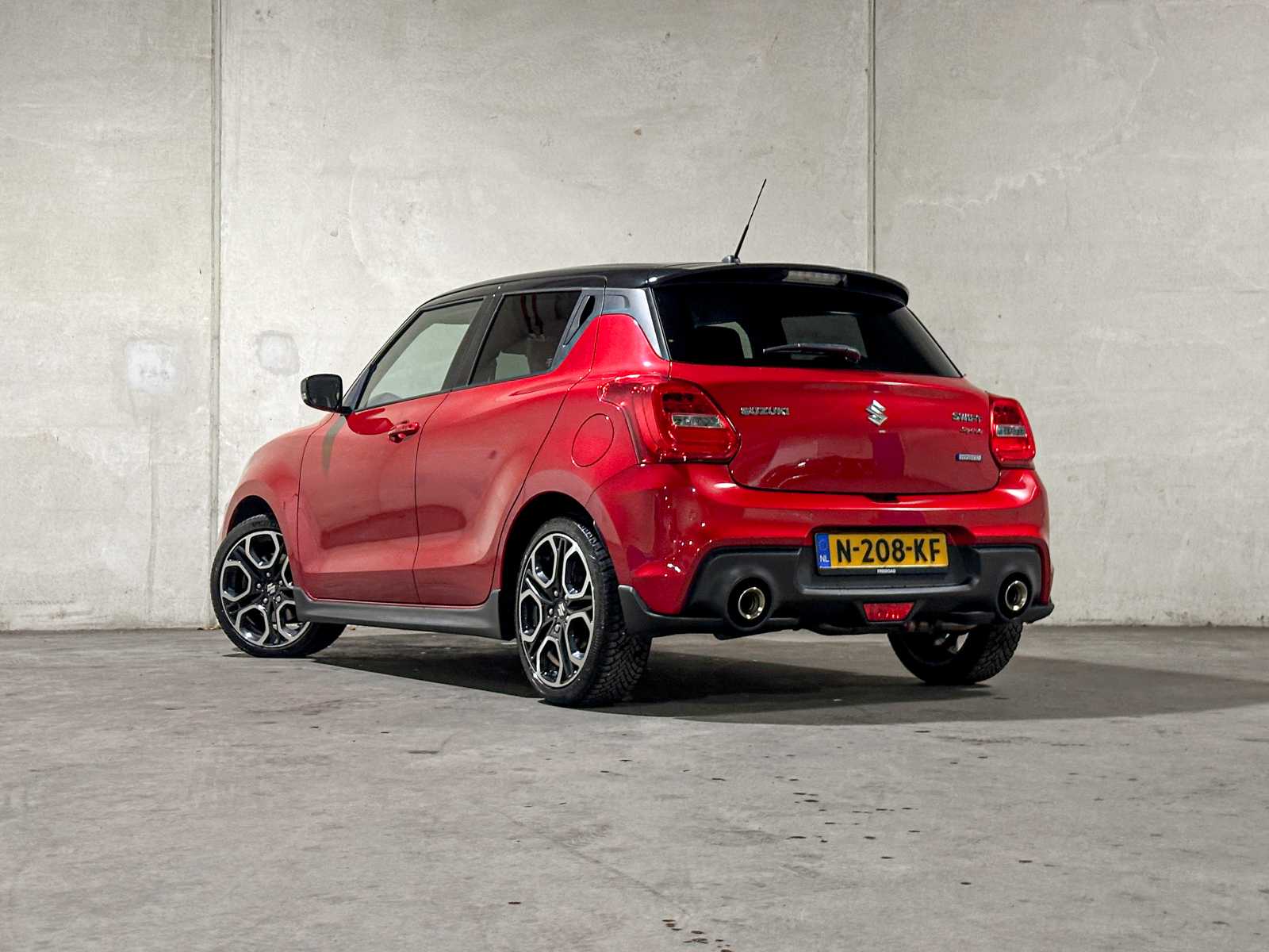 Suzuki Swift 1.4 Sport Smart Hybrid 129pk 2021 (Origineel-NL + 1e eigenaar), N-208-KF
