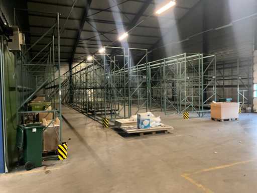 Warehouse racking