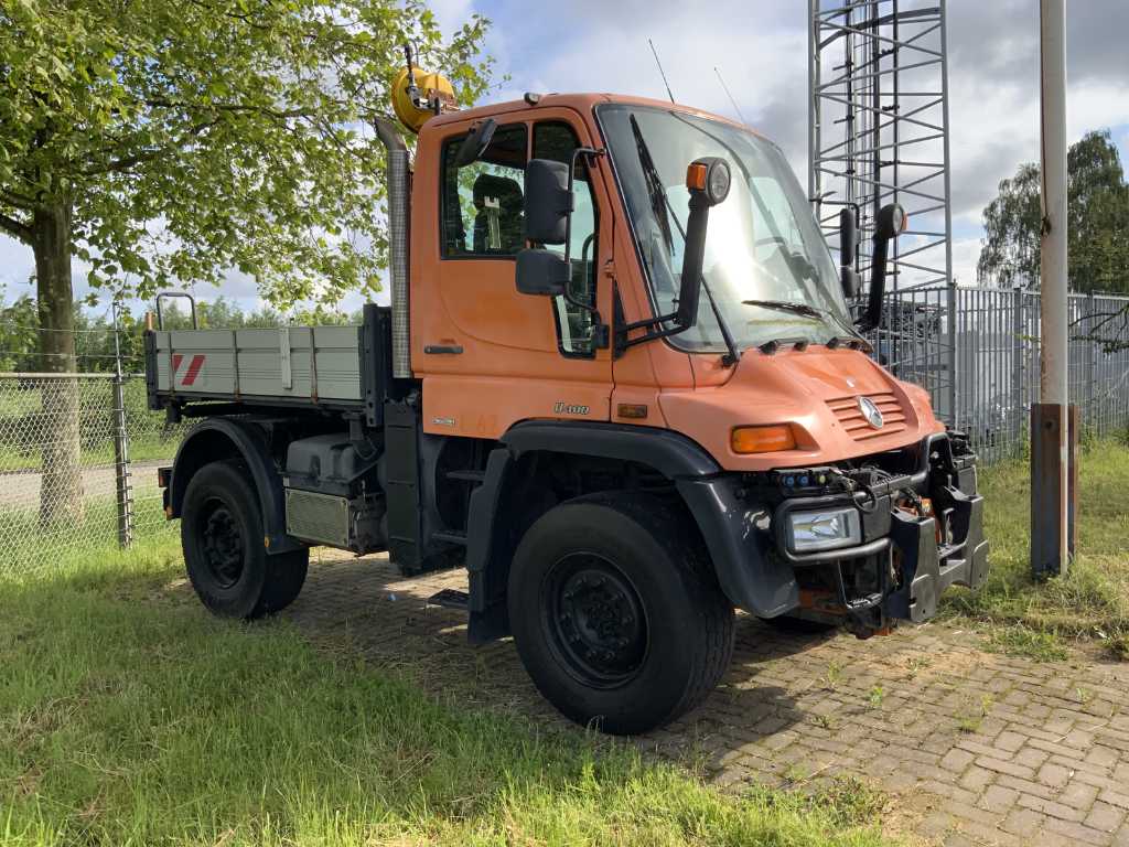 2006 Mercedes-Benz U 400 Unimog Pojazd użytkowy