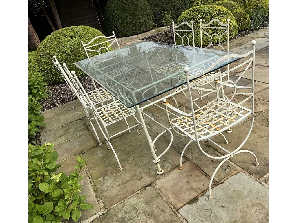 Cast iron garden set with 6 chairs