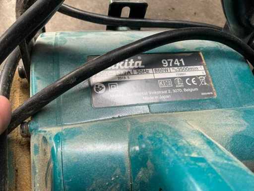 Makita 9741 Brush Sander
