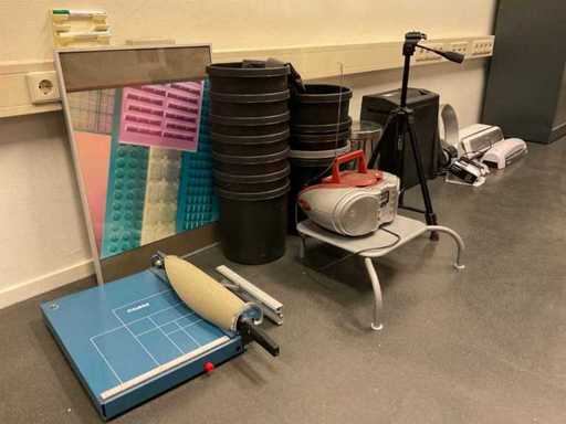 Materiale de birou pentru petrecere