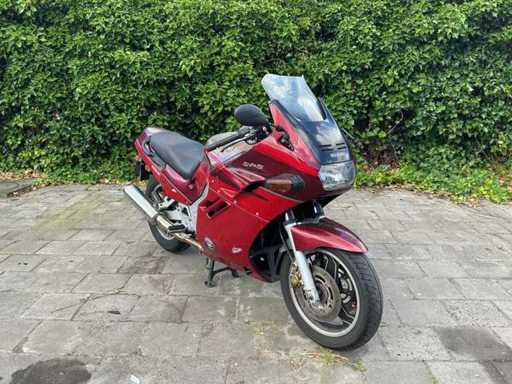Suzuki Tour GSX 1100 F Motorcycle