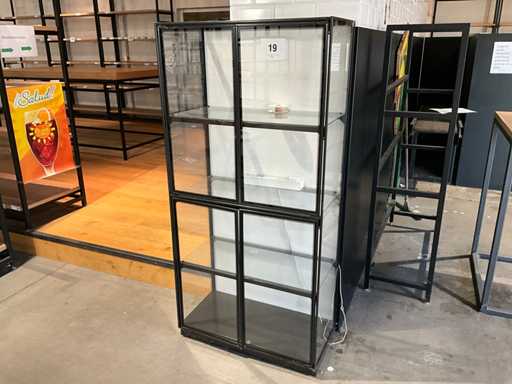 Metalen Vitrinekast