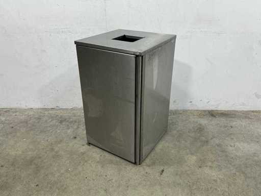 Edelstahl-Mülleimer
