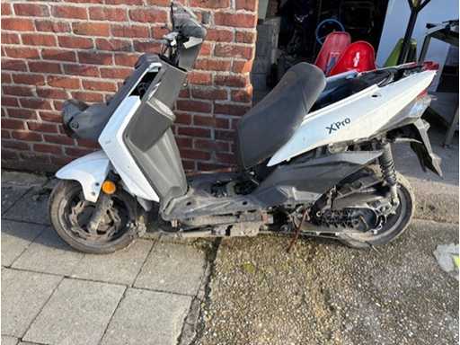 Xpro - Motorised scooter