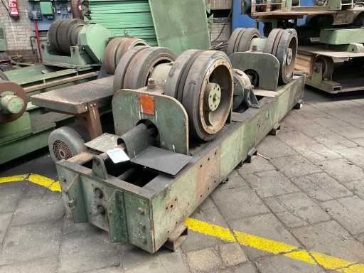 Sülzer Support à rouleaux de soudage