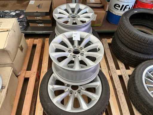 Continental 255/40 R17.94W Band, wiel en velg (4x)