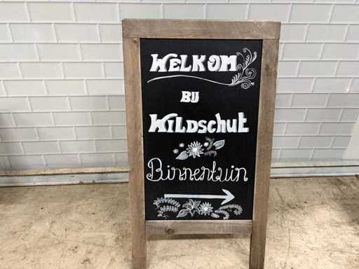 Dwustronny – znak nawierzchni