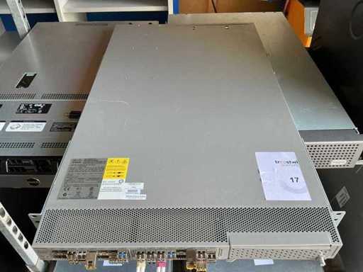 Cisco  Nexus N5K-C5548UP Server