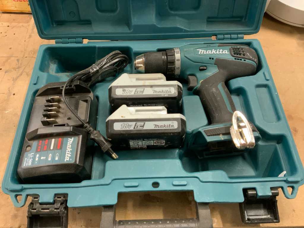 Makita DF457DWE Cordless screwdriver Troostwijk Auctions