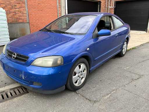 2001 Opel Astra Coupé Voiture de tourisme