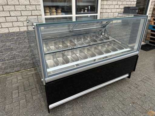 Scoop ice cream - 18 trays - Ice cream display case