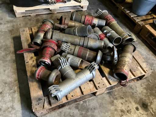 Verschiedene Bewässerungskupplungen