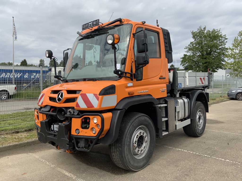 2013 MERCEDES-BENZ U423 Unimog Pojazd użytkowy