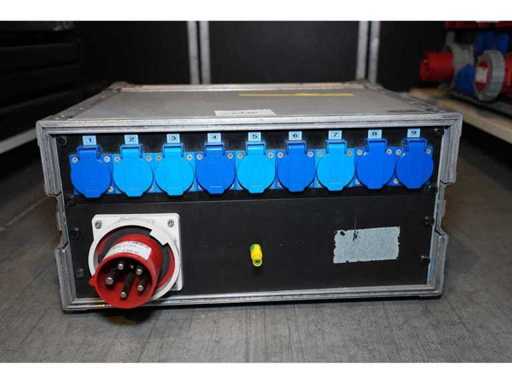 PSU CEE   63 A IN (8) + FLIGHTCASE