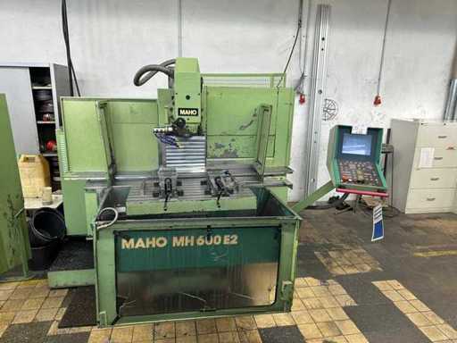 Maho CNC Milling Machine
