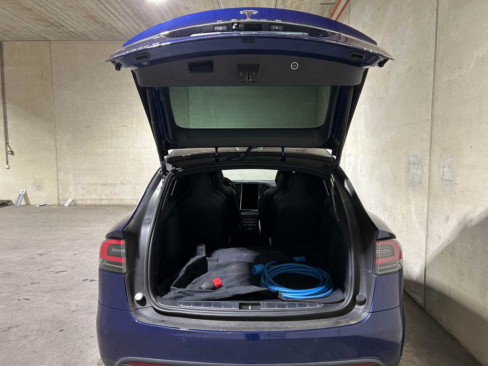 Tesla Model X  90D Base 6p. 428pk 2017 (Origineel-NL+1e eigenaar), PG-264-L