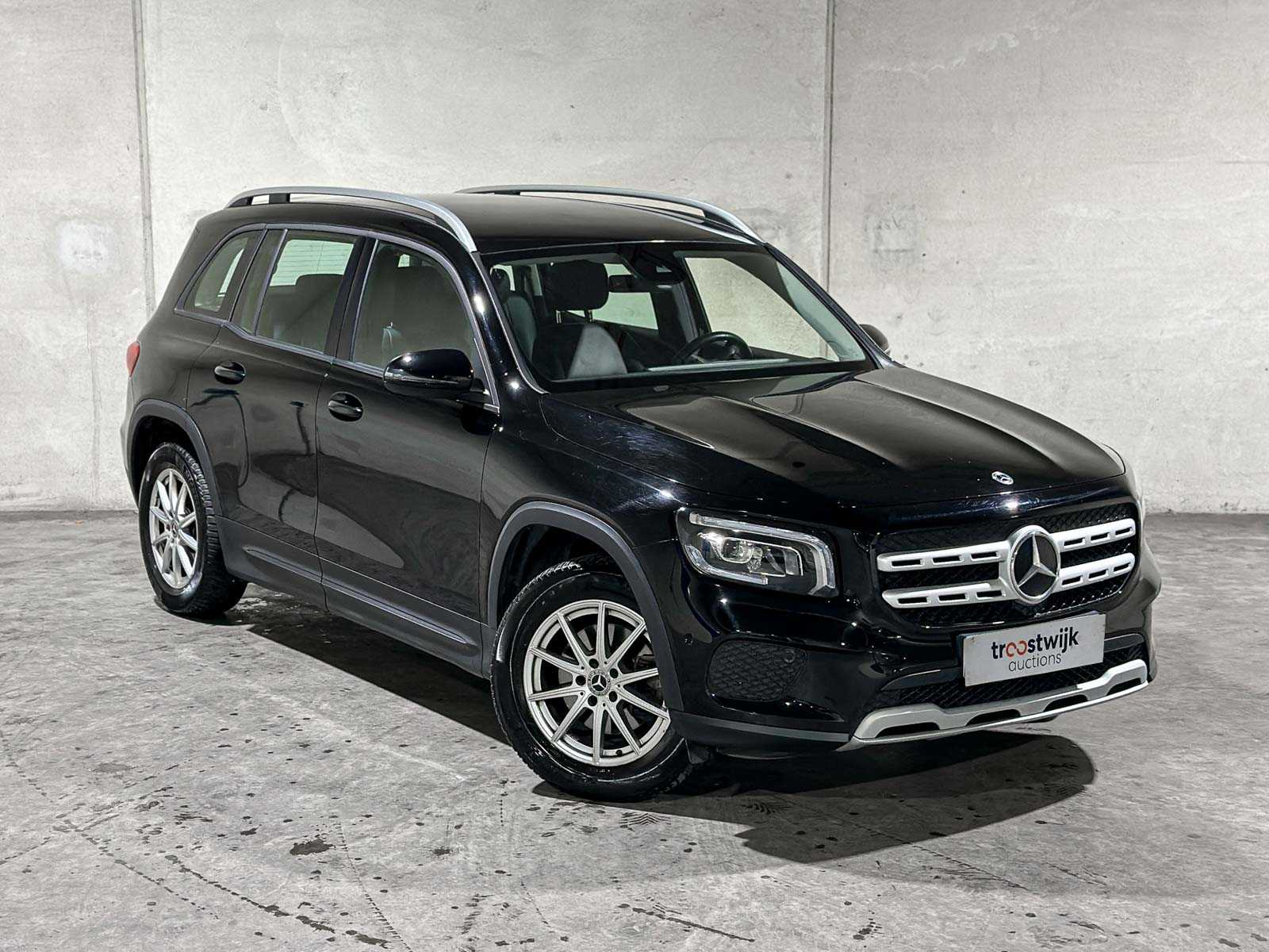 Mercedes-Benz GLB180 Business Solution 136pk 2021 (Origineel-NL + 1e Eigenaar) GLB-Klasse, L-079-FR