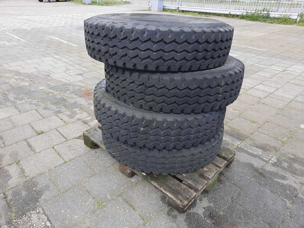 Michelin - 12R 22.5 - Vrachtwagenband (4x)