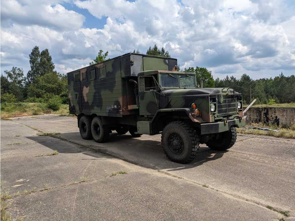 AM General - M934 Expandable Chop Van - US Army Truck Truck - 1984