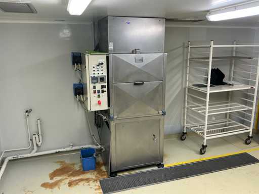 Sassaro industriële flessenwasser