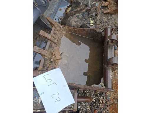 Erdbewegungs-Eimer – 600 KLAC D