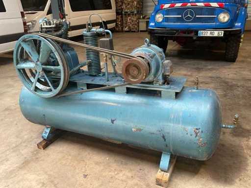 1951 J.A. Becker Air Compressor