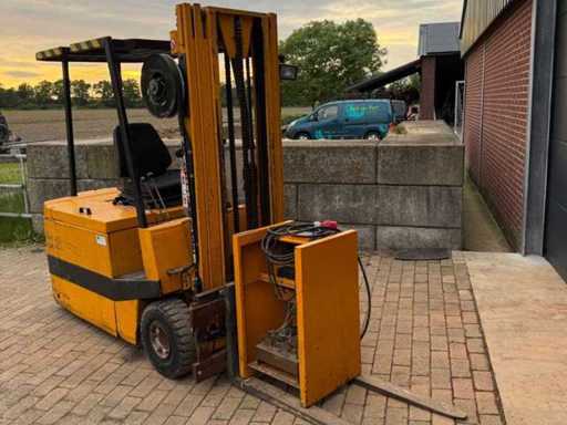 1987 Jungheinrich EFG 115 truck-mounted forklift