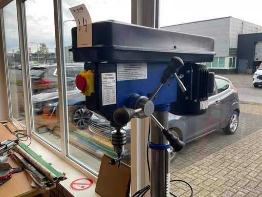 Sinocur ZJ4116HL Säulenbohrmaschine