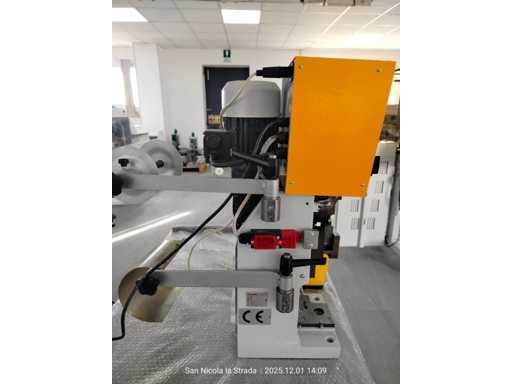 GAMMA - T12 - Crimping press 2 T